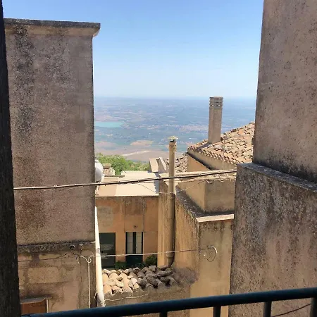 Casa Vetta...... Érice
